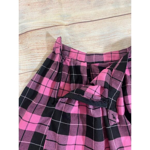 Hot Topic Women's Pink And Black Tartan Mini Skirt - Medium - Picture 8 of 9